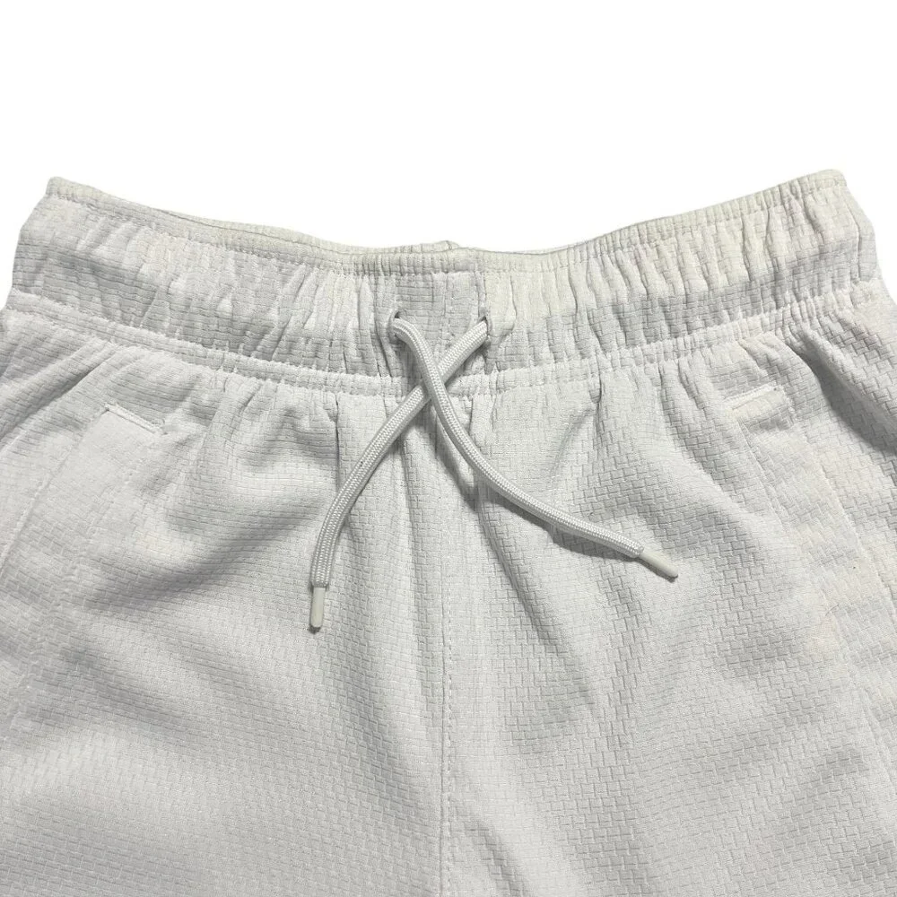 Old Navy M (8) White Football Athletic Shorts